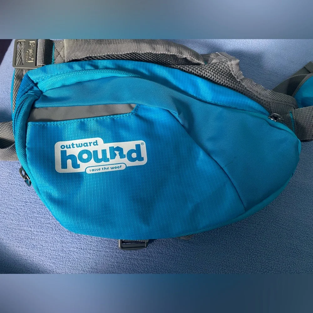 Outward Hound Teal Dog Pack - L, Like New